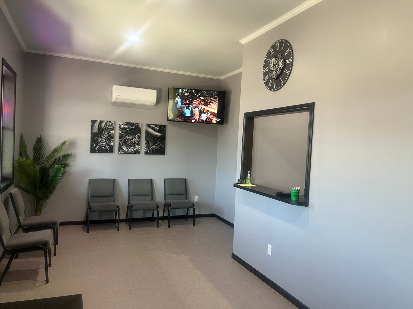 Crossroads Auto Care - $80 Oil Change Gift Certificate